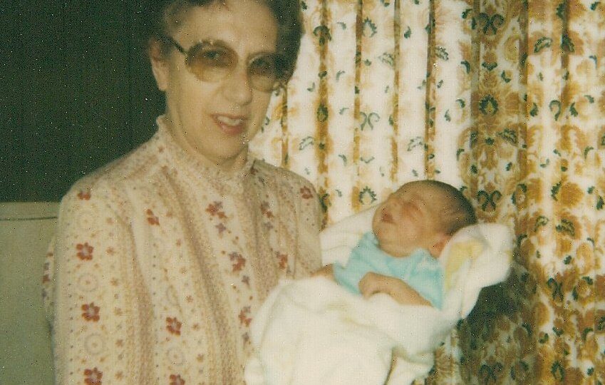 001 1984 PIC1
